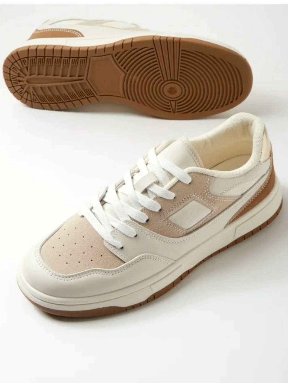 C&C California Women's Lace-Up Fashion Court Sneakers NWOB Size 8M